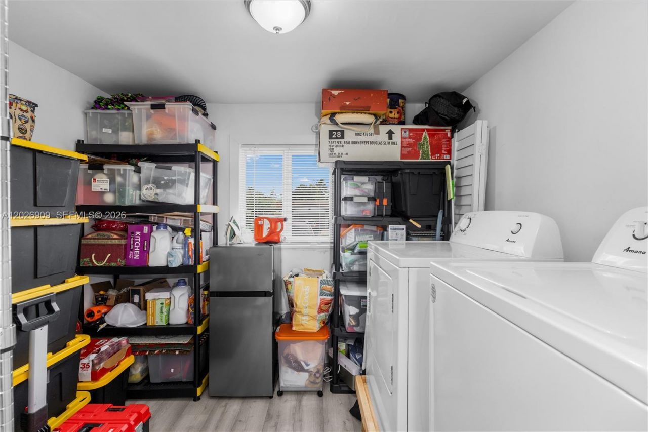 1870 SW 42nd Ter , Fort Lauderdale, FL 33317 Photo