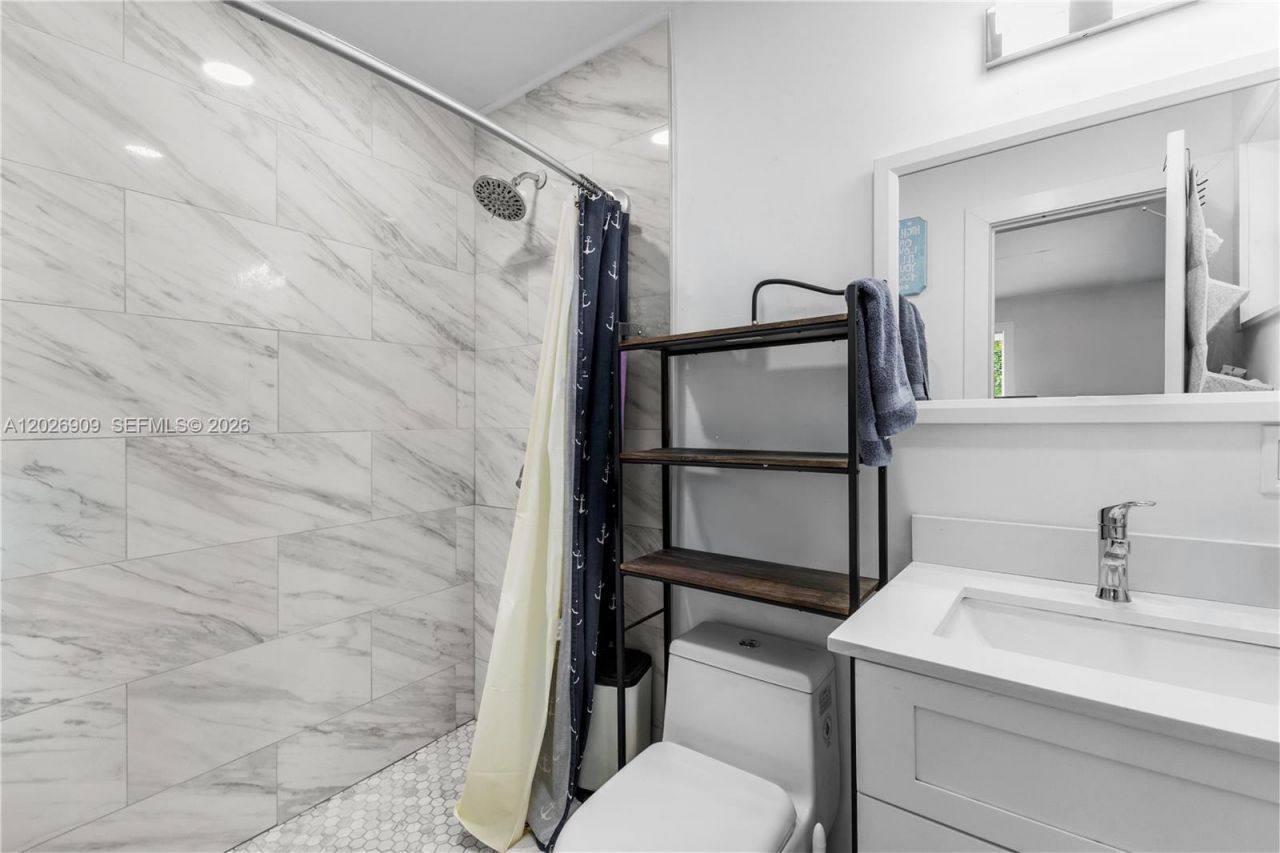 1870 SW 42nd Ter , Fort Lauderdale, FL 33317 Photo