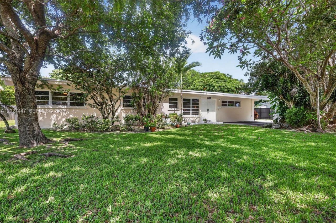 13830 SW 79th Ct, Palmetto Bay, FL 33158 Photo