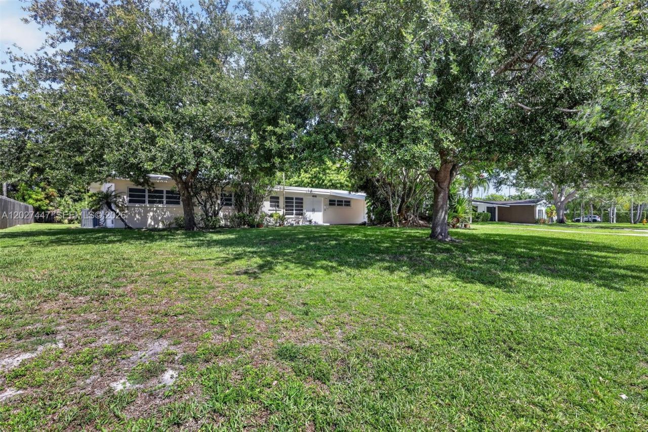 13830 SW 79th Ct, Palmetto Bay, FL 33158 Photo