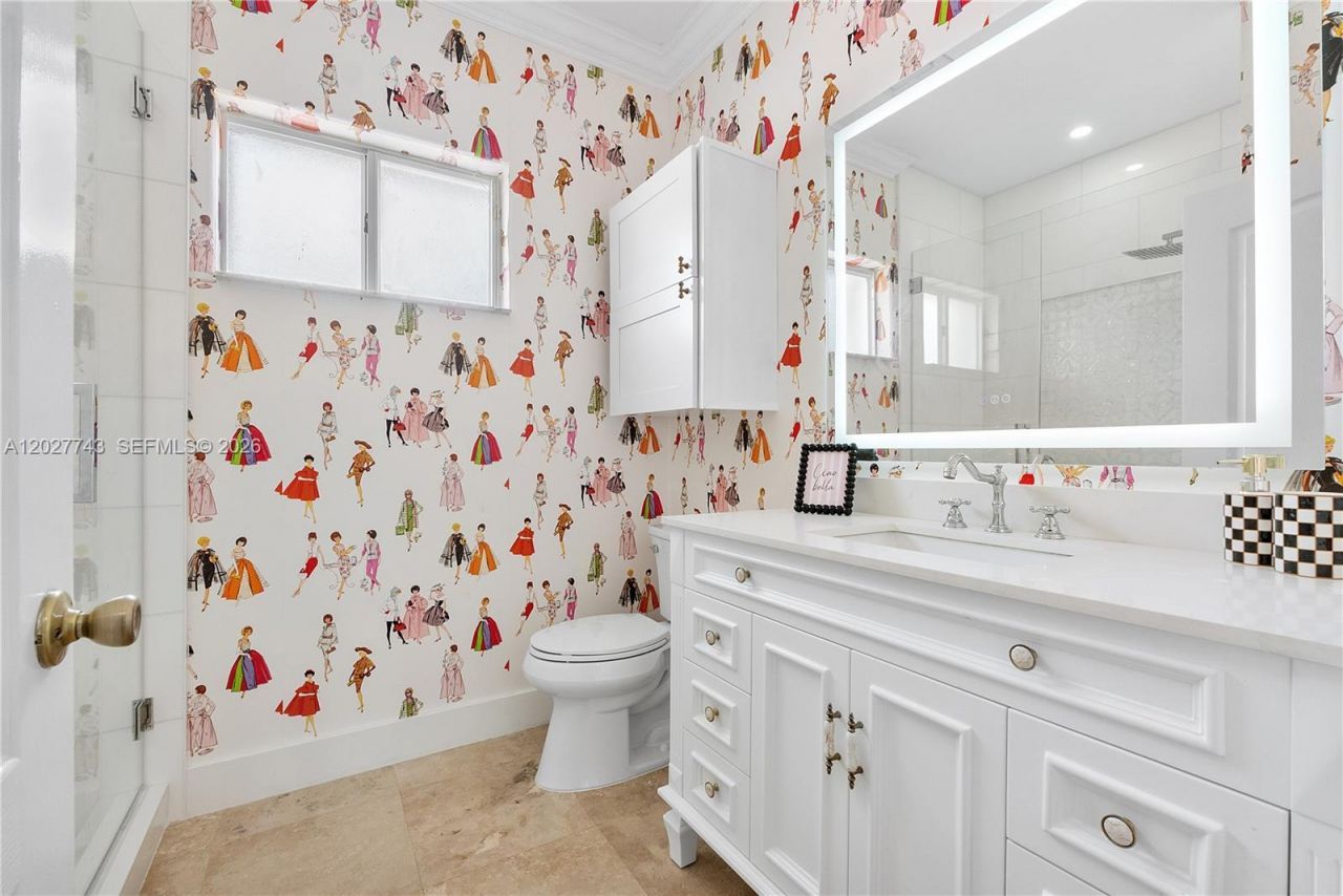 16732 NW 89th Pl, Miami Lakes, FL 33018 Photo