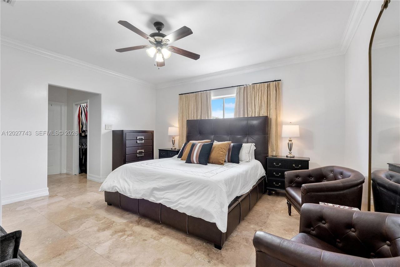 16732 NW 89th Pl, Miami Lakes, FL 33018 Photo