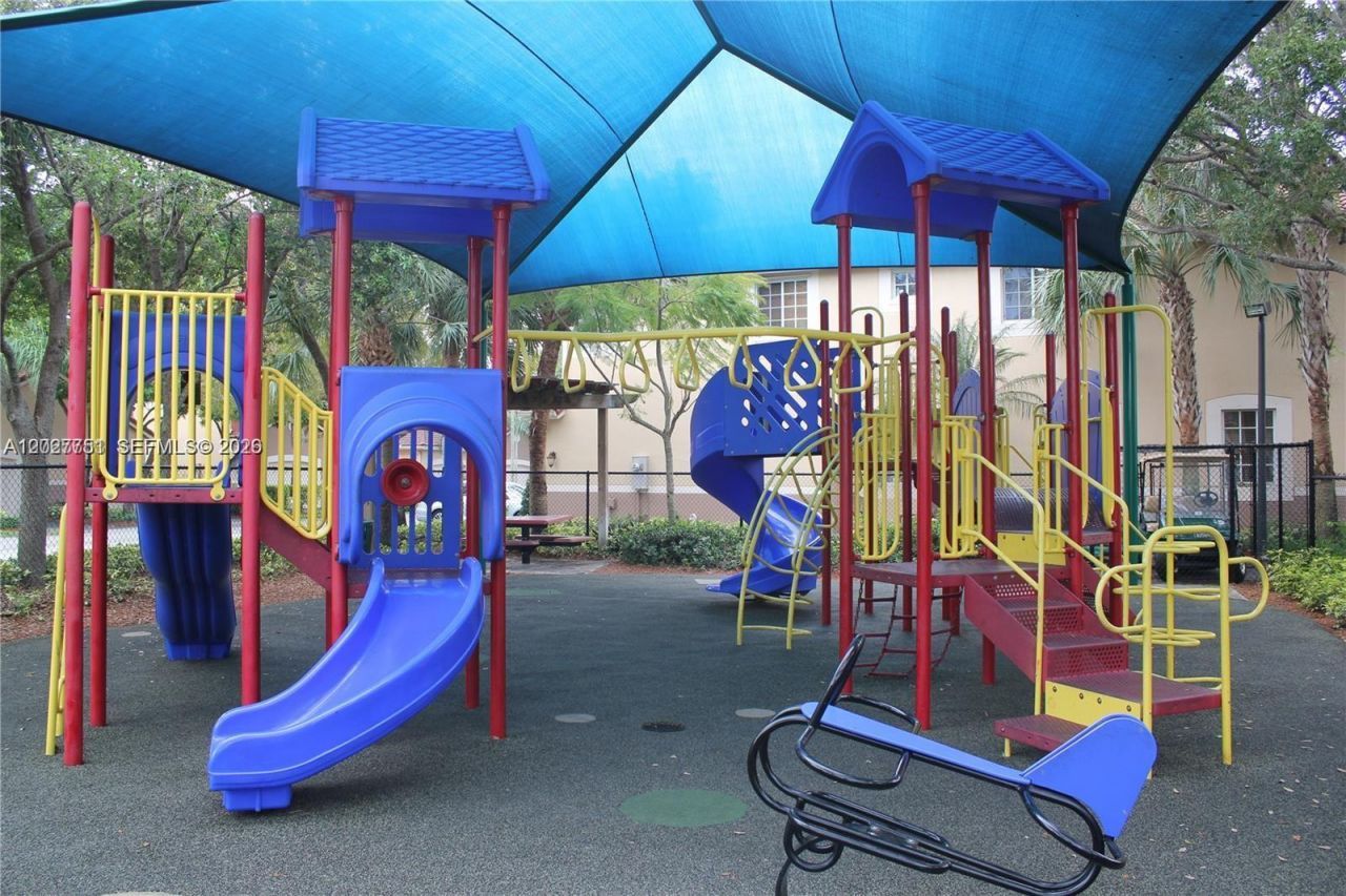 3677 San Simeon Cir , Unit 3677, Weston, FL 33331 Photo