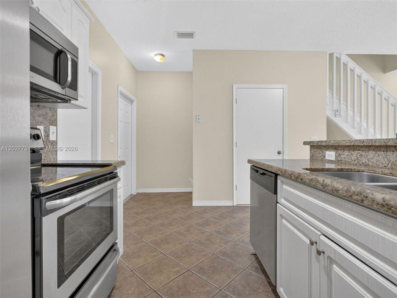 3677 San Simeon Cir, Unit 3677, Weston, FL 33331 Photo