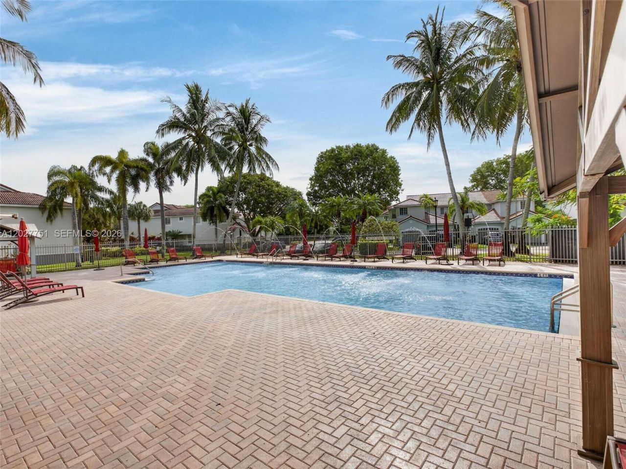 3677 San Simeon Cir, Unit 3677, Weston, FL 33331 Photo
