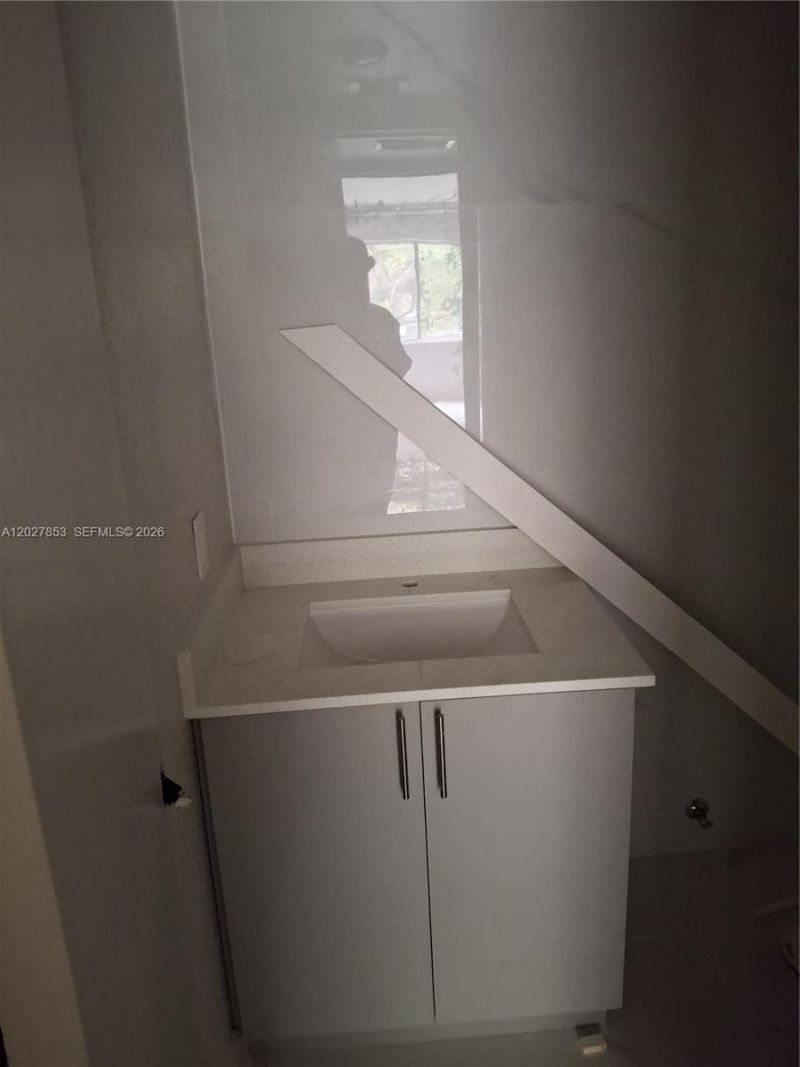 13480 NE 6th Ave , Unit 207, North Miami, FL 33161 Photo