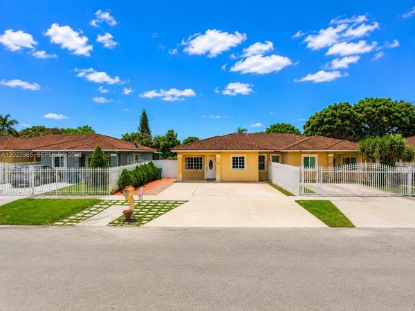 10624 SW 181st St , Miami, FL 33157