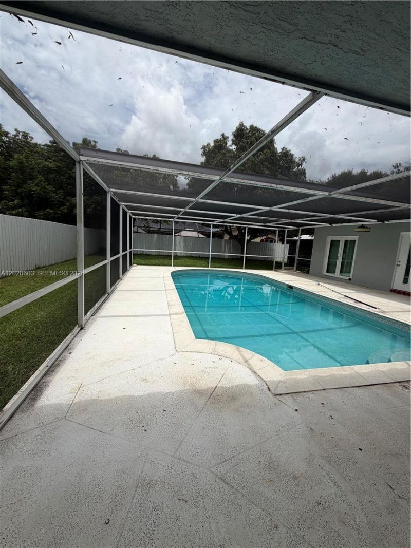 491 NW 45th Ter , Plantation, FL 33317 Photo
