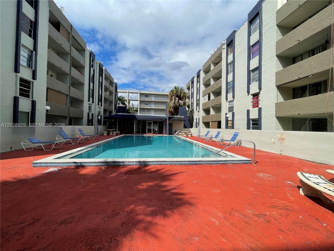 10090 NW 80th Ct , Unit 1123, Hialeah Gardens, FL 33016 Photo