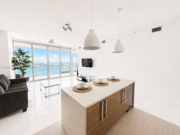 2020 N Bayshore Dr , Unit 2909, Miami, FL 33137