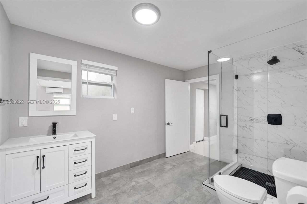 1423 Garfield St , Hollywood, FL 33020 Photo