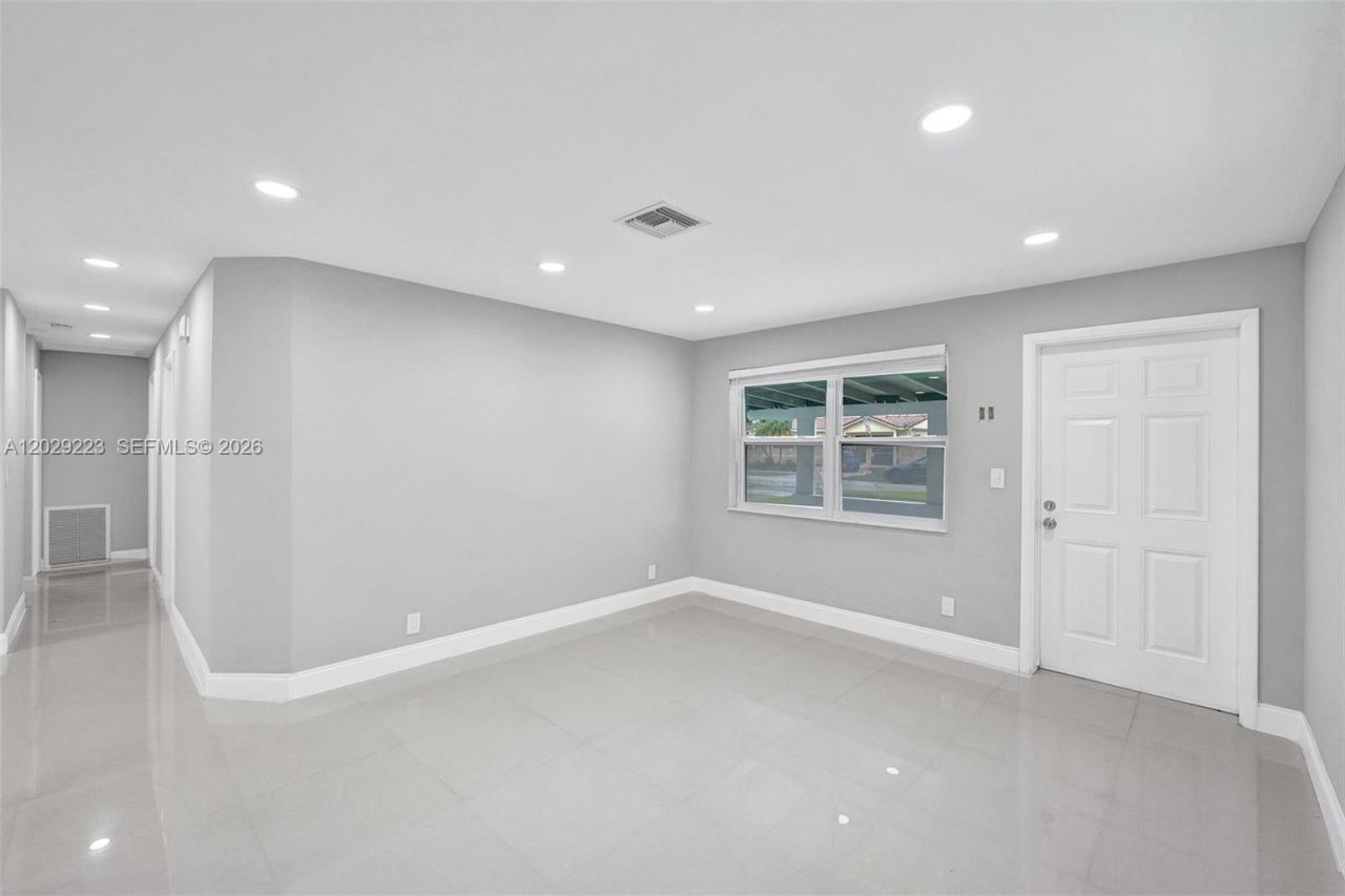1423 Garfield St , Hollywood, FL 33020 Photo