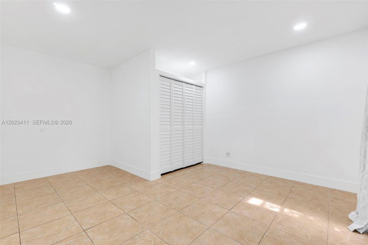 6101 SW 24th St , Unit 1, Miramar, FL 33023 Photo