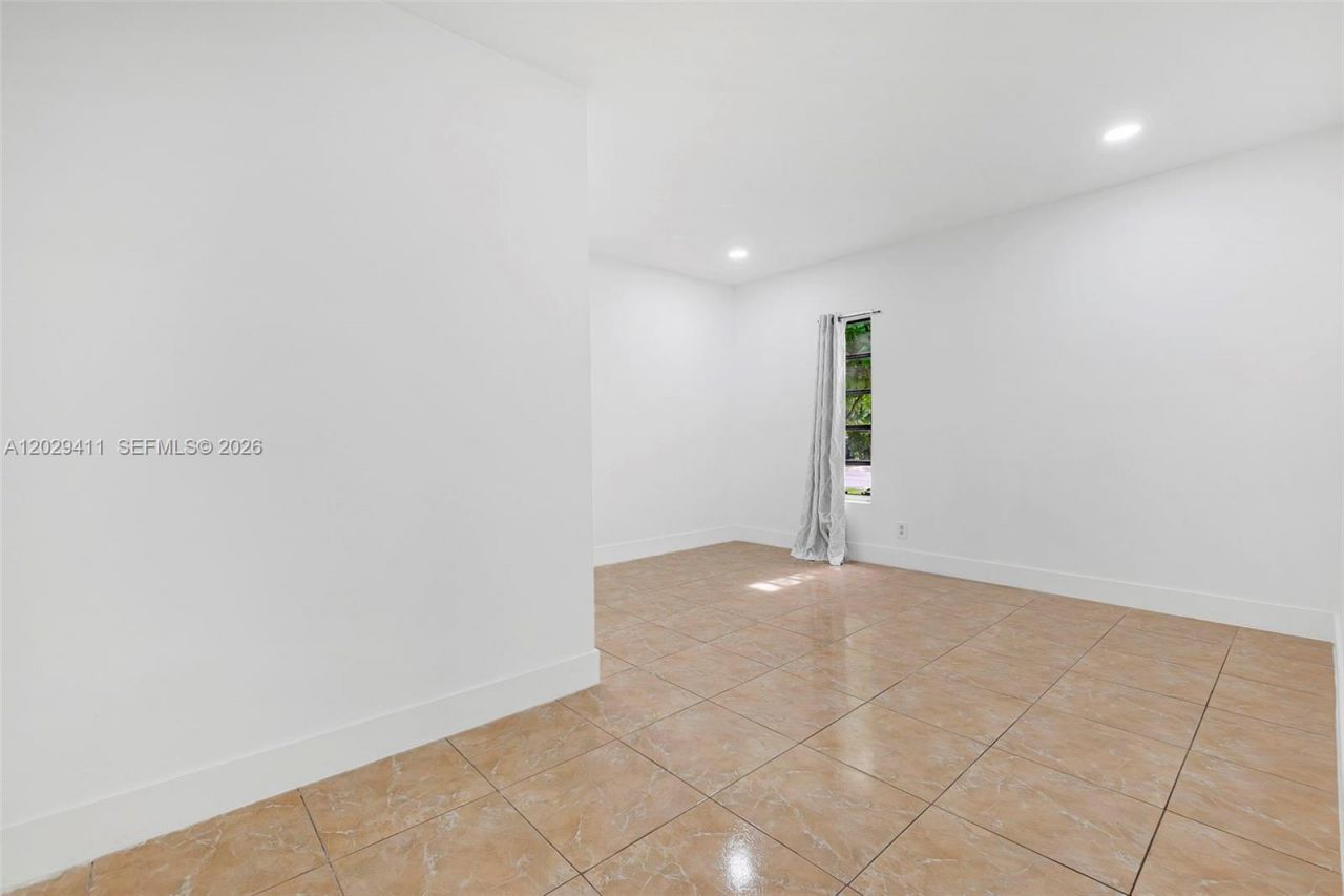 6101 SW 24th St , Unit 1, Miramar, FL 33023 Photo