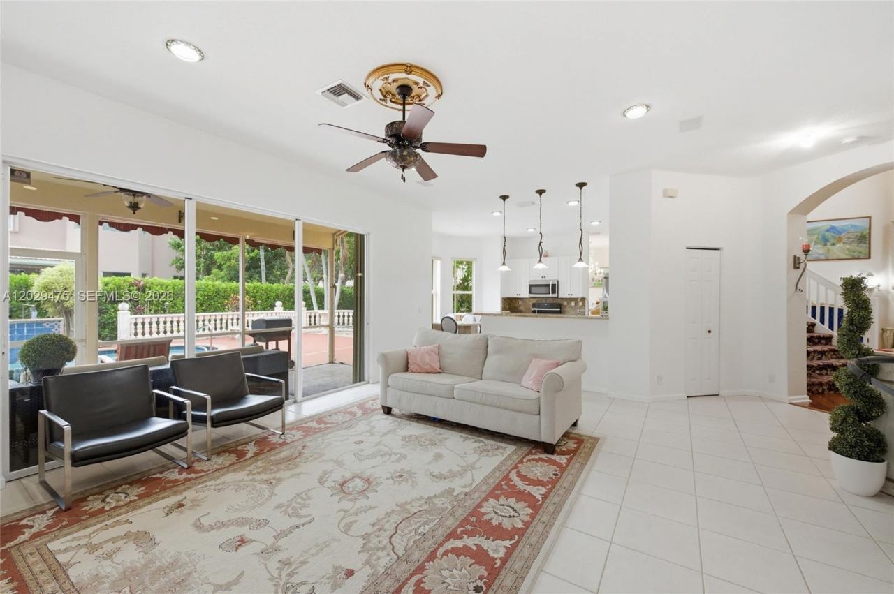 4909 NW 115th Way , Coral Springs, FL 33076 Photo