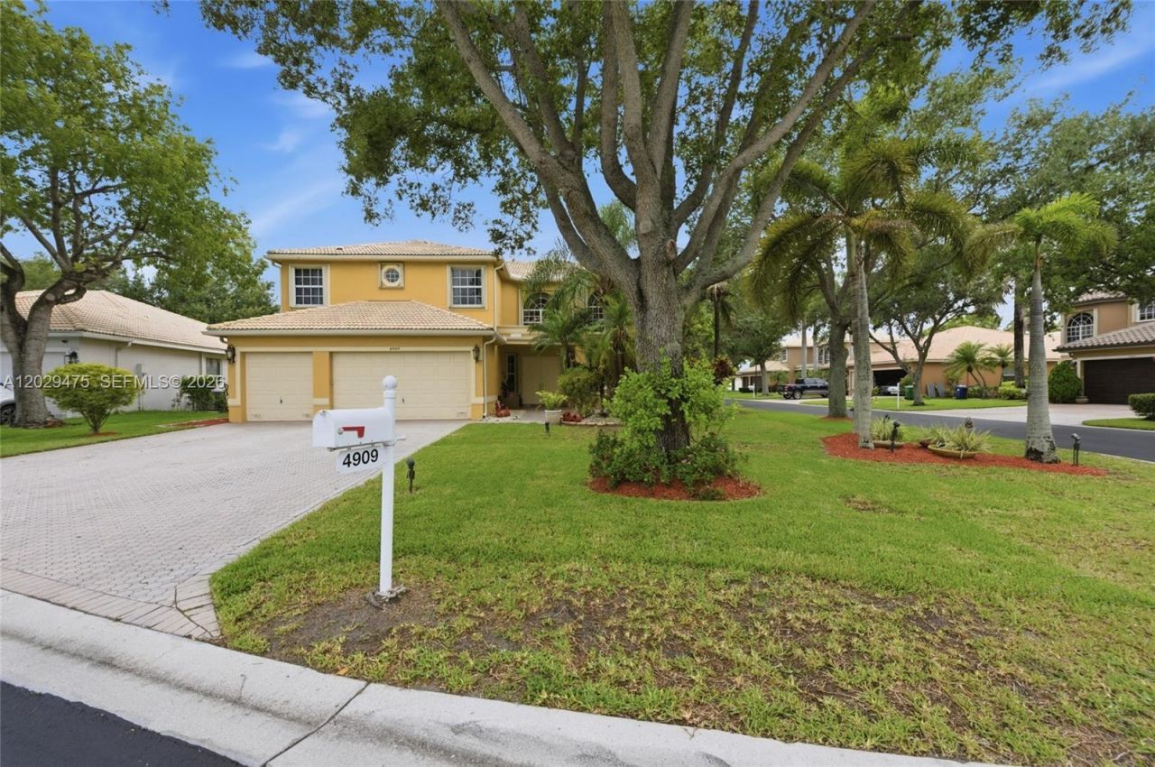 4909 NW 115th Way , Coral Springs, FL 33076 Photo