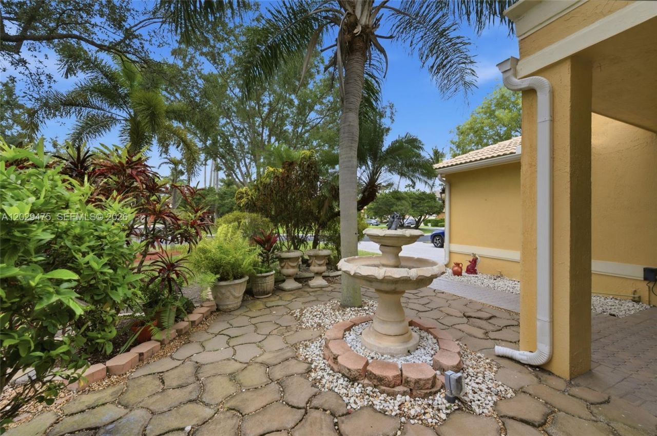 4909 NW 115th Way , Coral Springs, FL 33076 Photo
