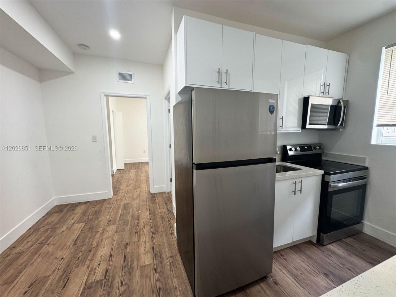321 SW 9th Ave , Unit 4, Miami, FL 33130 Photo