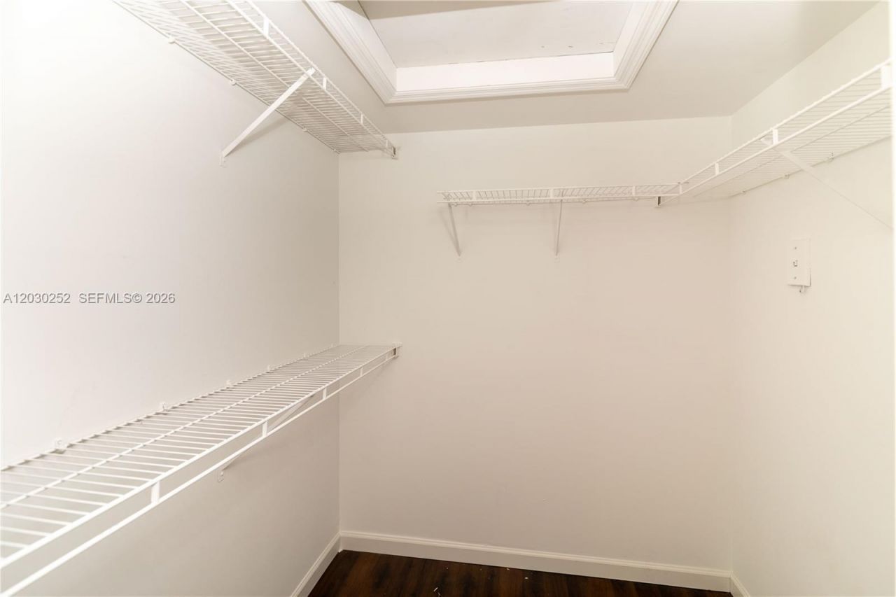 9650 NW 2nd St , Unit 4-304, Pembroke Pines, FL 33024 Photo