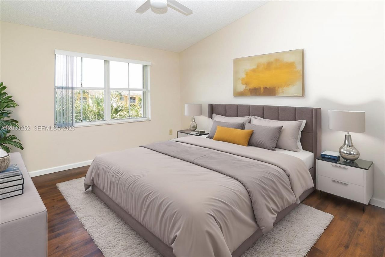 9650 NW 2nd St , Unit 4-304, Pembroke Pines, FL 33024 Photo