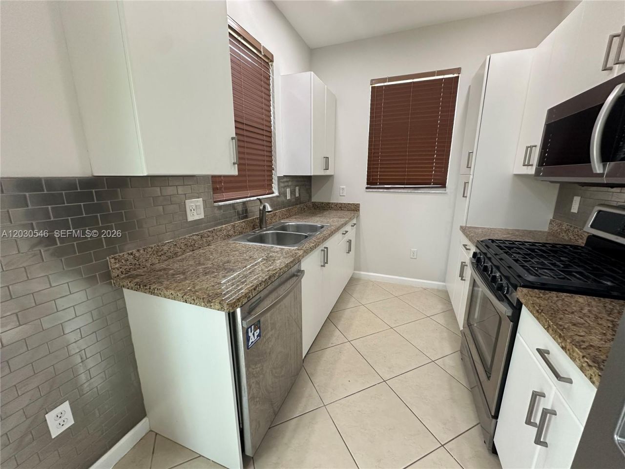 12630 NW 32nd Ct, Sunrise, FL 33323 Photo