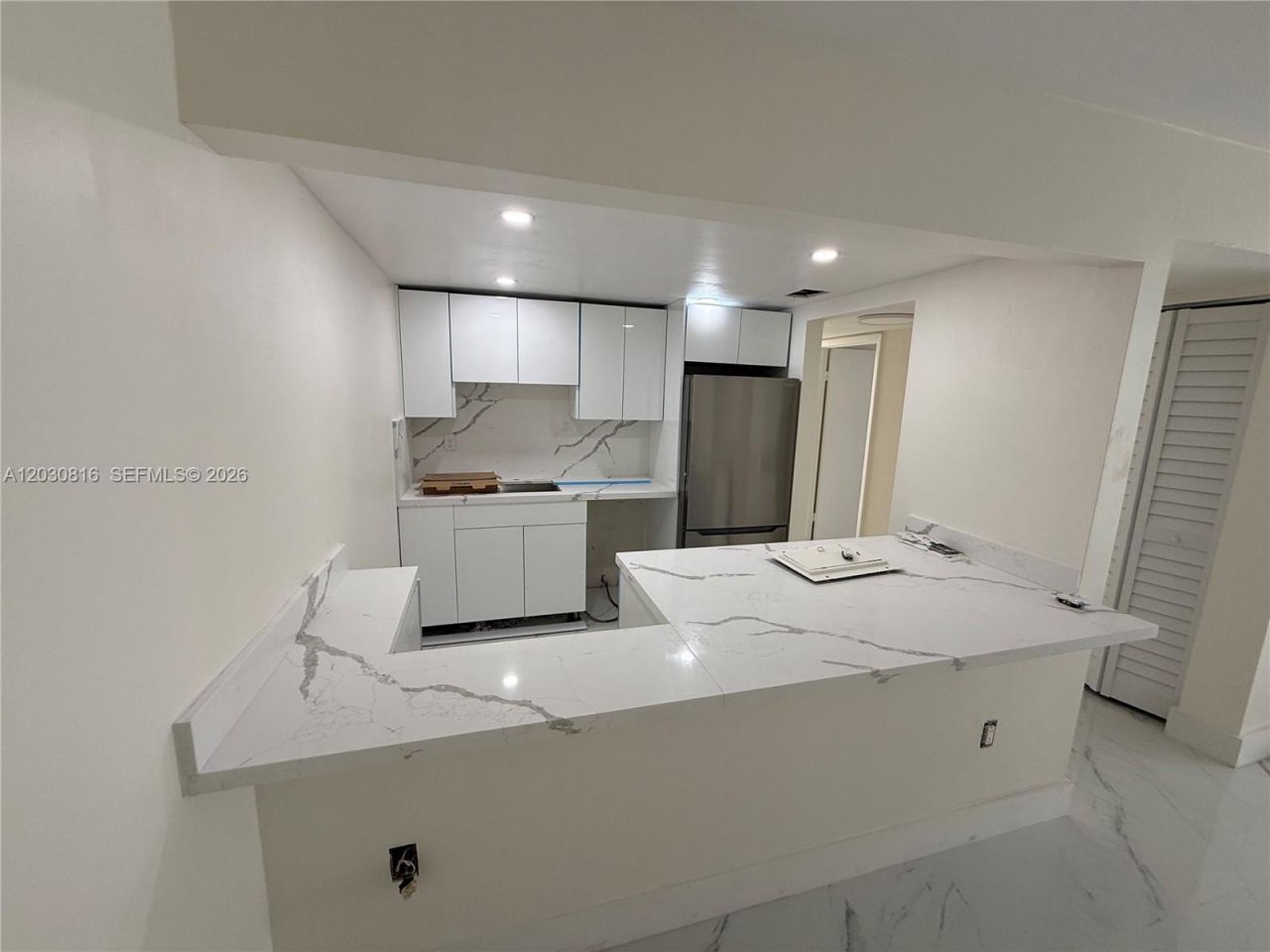 1673 Bay Rd , Unit 306, Miami Beach, FL 33139 Photo