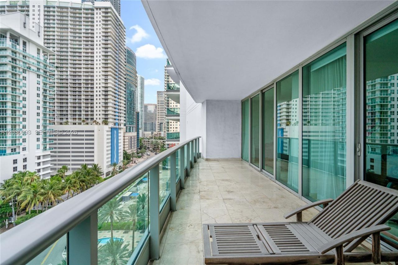 1331 Brickell Bay Dr, Unit 1004, Miami, FL 33131 Photo