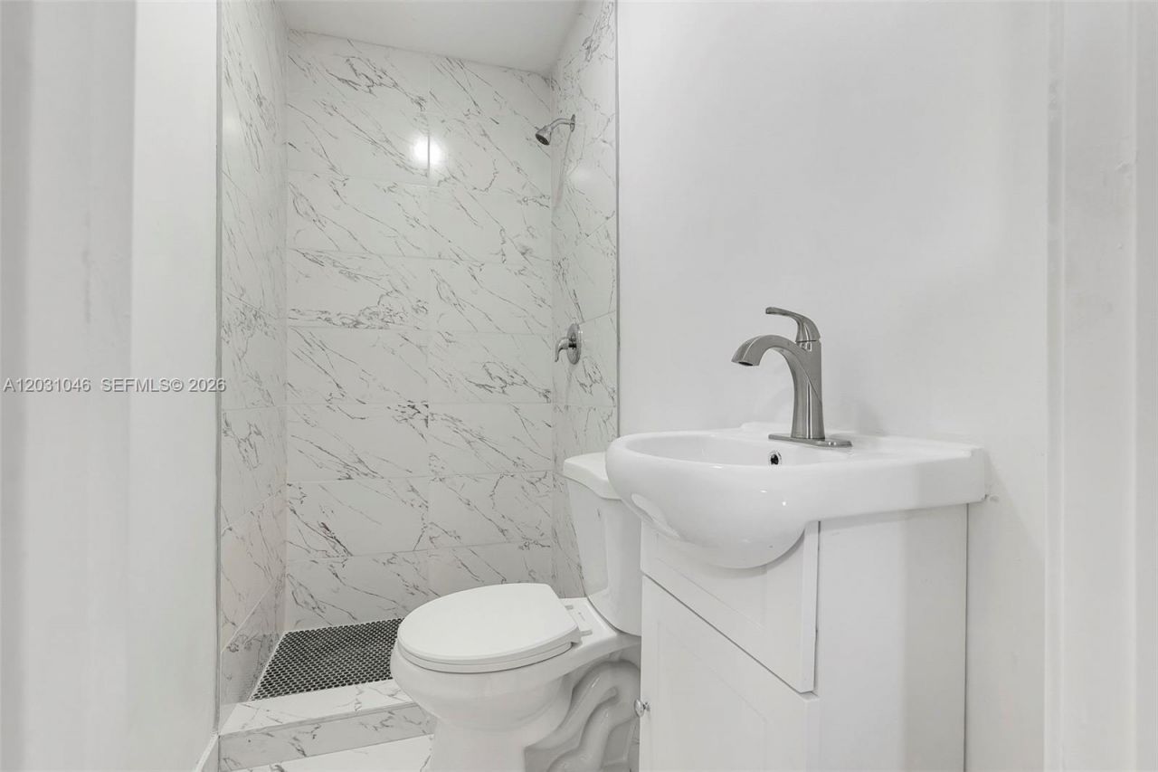 6101 SW 24th St , Unit 2, Miramar, FL 33023 Photo