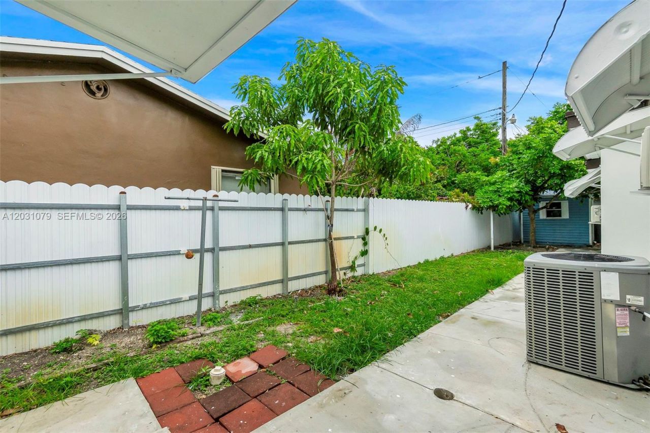 6101 SW 24th St , Unit 3, Miramar, FL 33023 Photo
