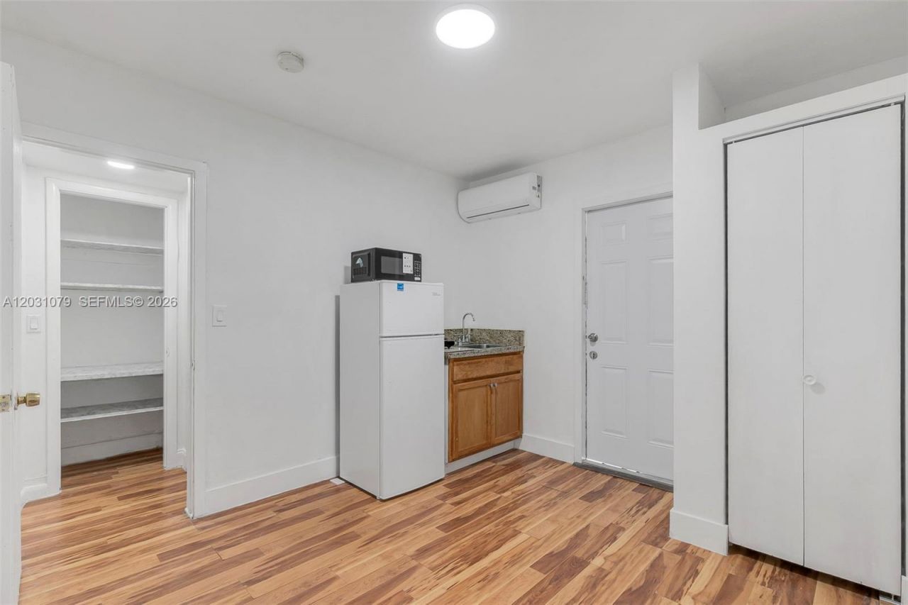 6101 SW 24th St , Unit 3, Miramar, FL 33023 Photo