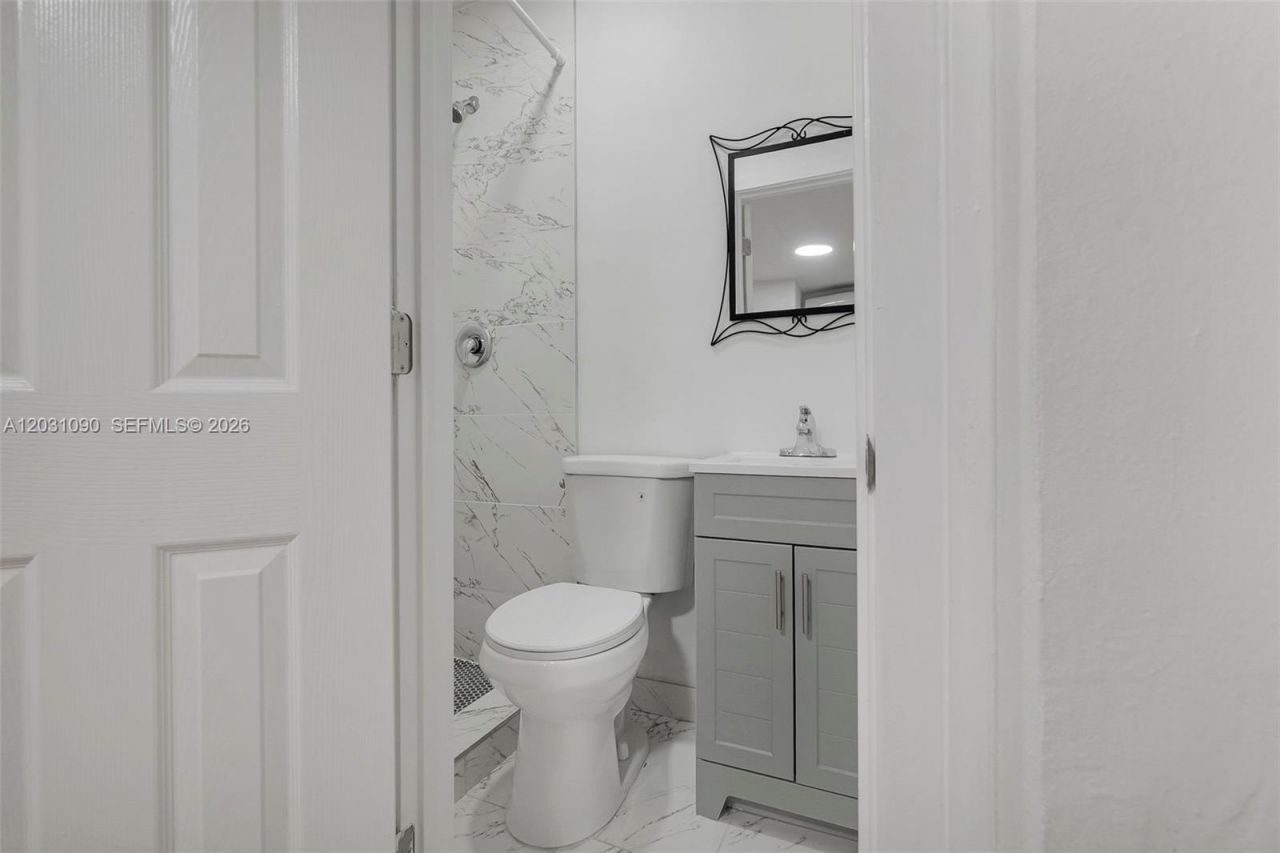 6101 SW 24th St , Unit 4, Miramar, FL 33023 Photo
