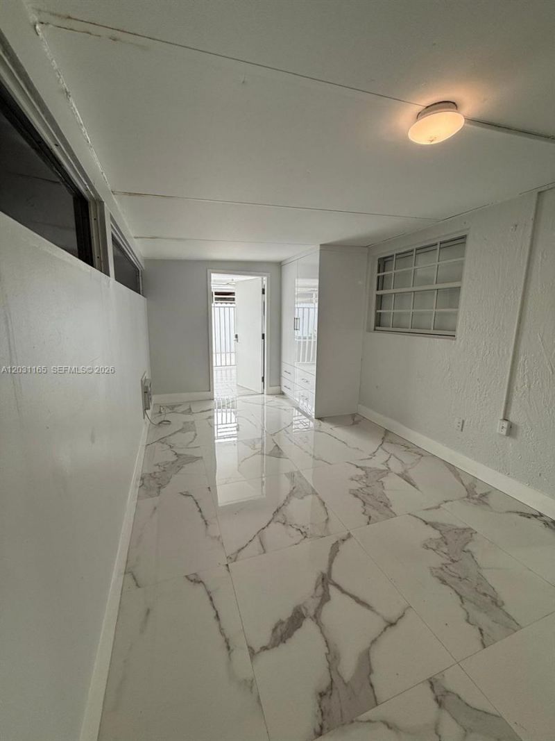 8738 NW 116 Ter , Hialeah Gardens, FL 33018 Photo