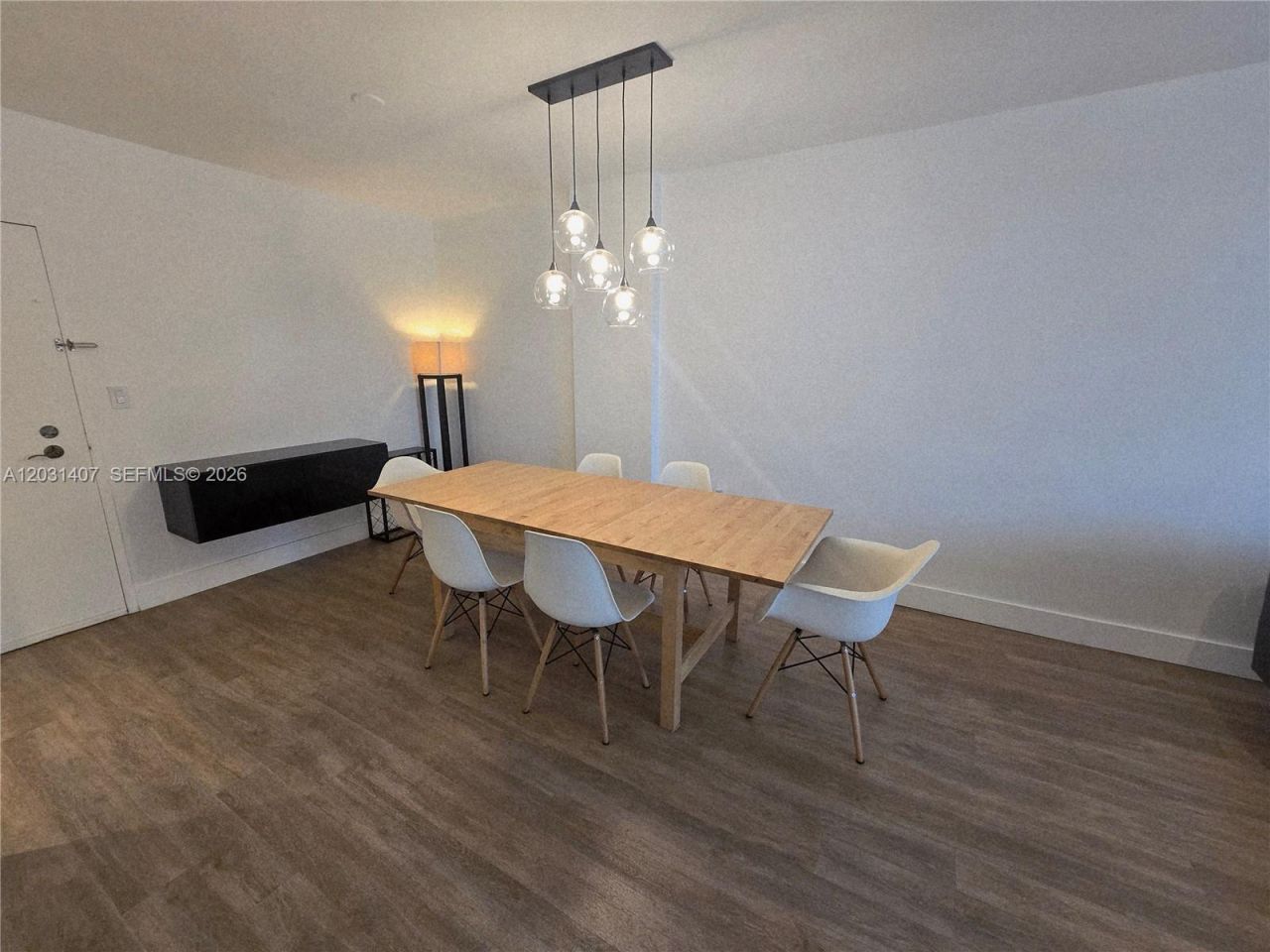 800 West Ave , Unit 618, Miami Beach, FL 33139 Photo