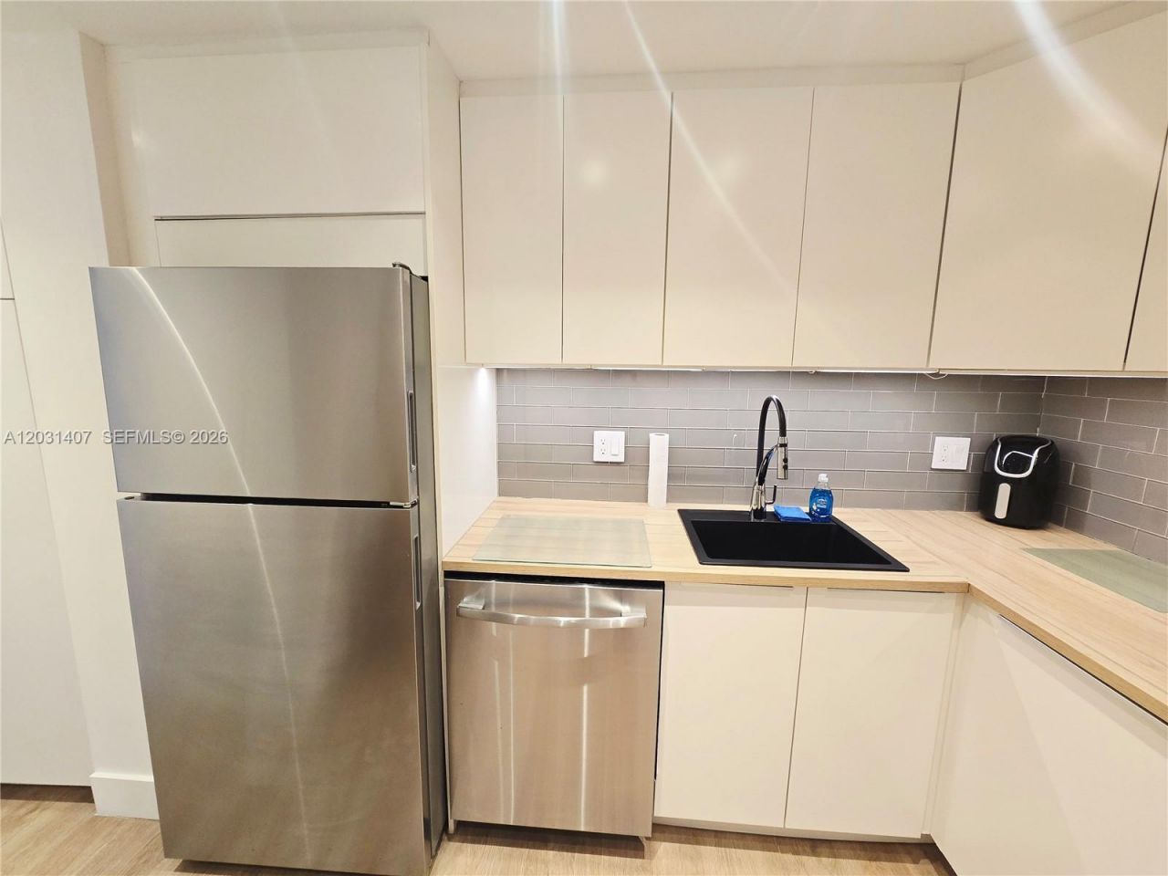 800 West Ave , Unit 618, Miami Beach, FL 33139 Photo