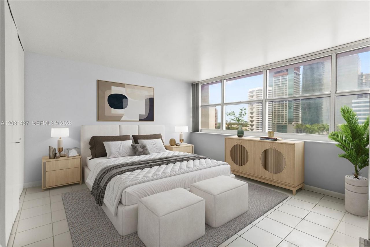1420 Brickell Bay Dr , Unit 1405C, Miami, FL 33131 Photo