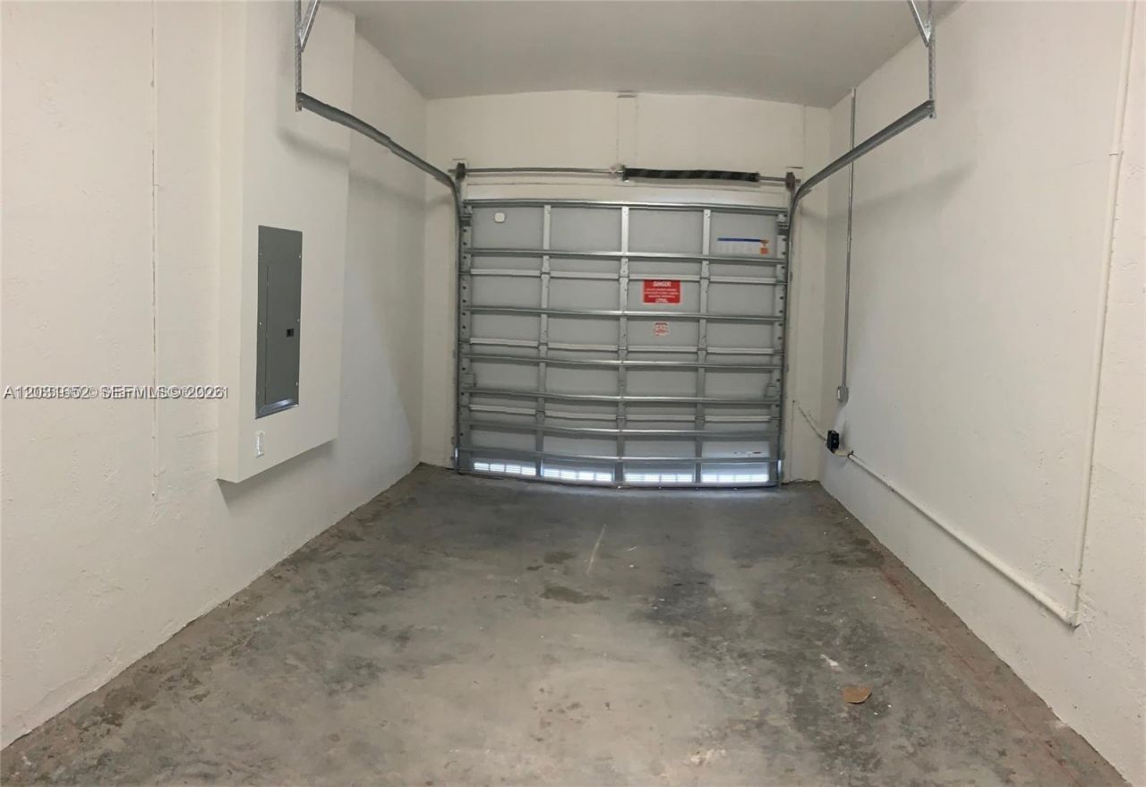 2684 SE 12 Street , Homestead, FL 33033 Photo
