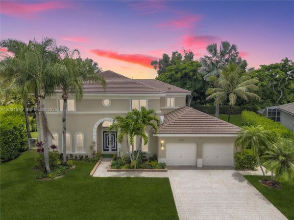 19023 SW 60th Ct, Pembroke Pines, FL 33332