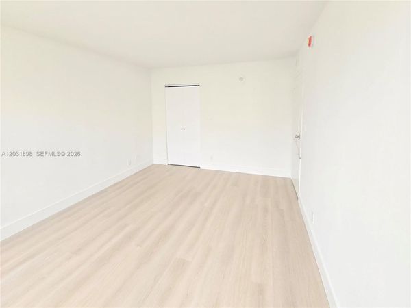 16919 N Bay Rd , Unit 517, Sunny Isles Beach, FL 33160