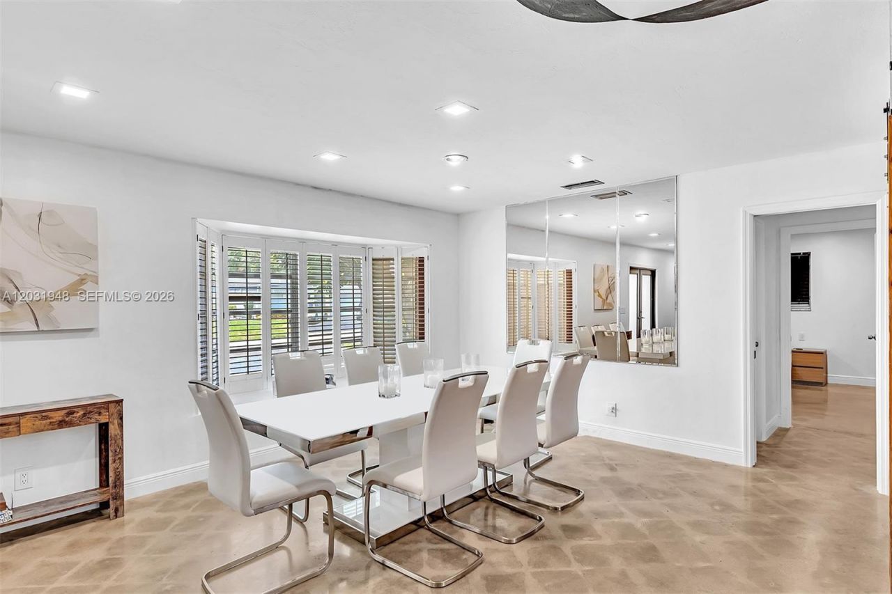 5602 S Travelers Palm Ln , Tamarac, FL 33319 Photo