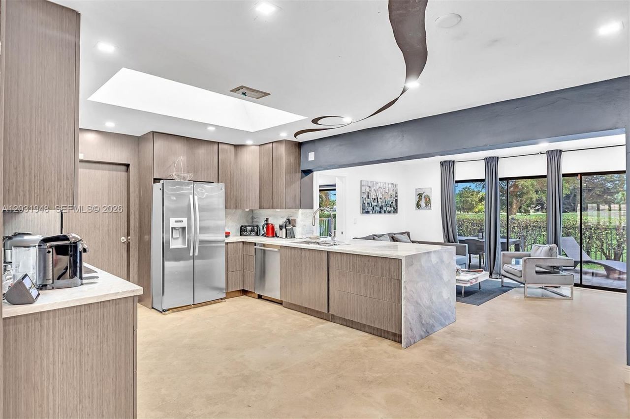 5602 S Travelers Palm Ln , Tamarac, FL 33319 Photo