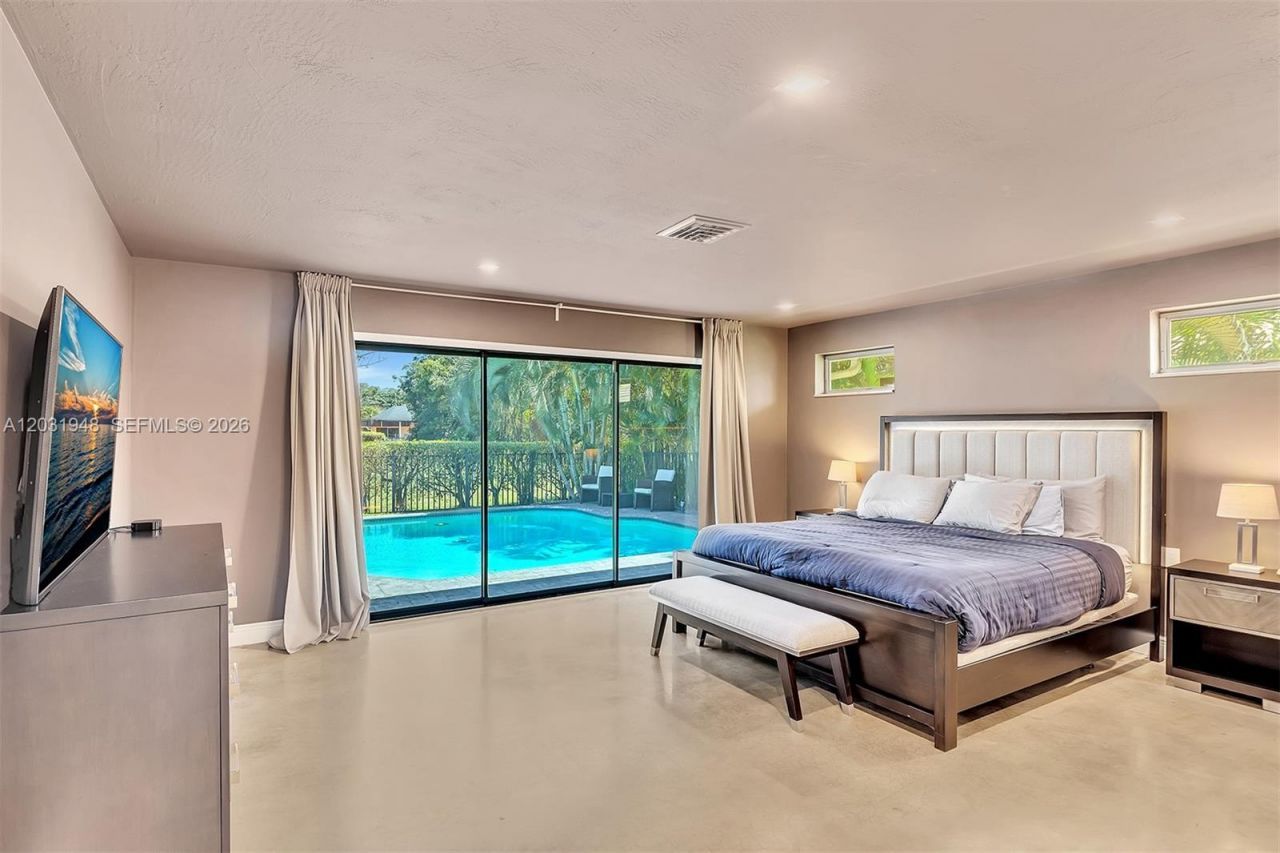 5602 S Travelers Palm Ln , Tamarac, FL 33319 Photo