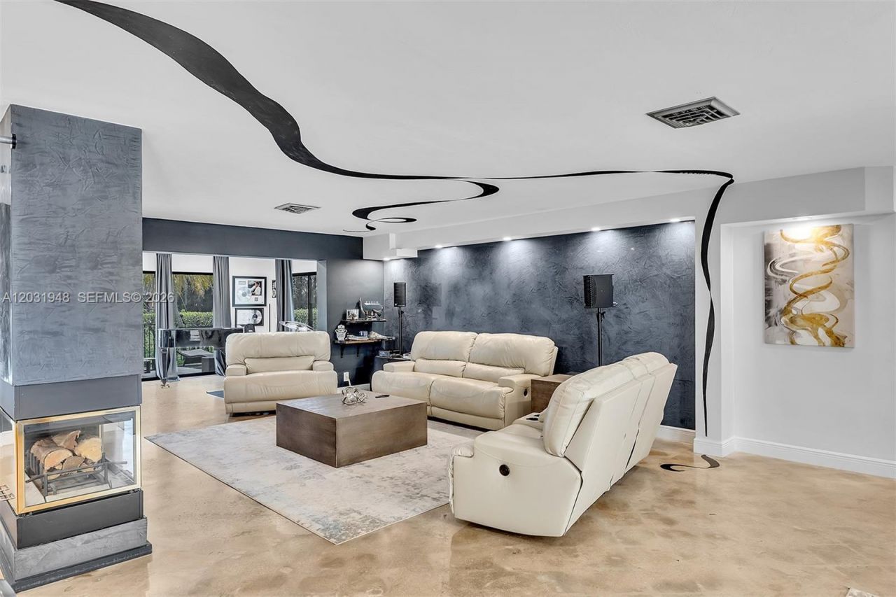 5602 S Travelers Palm Ln , Tamarac, FL 33319 Photo