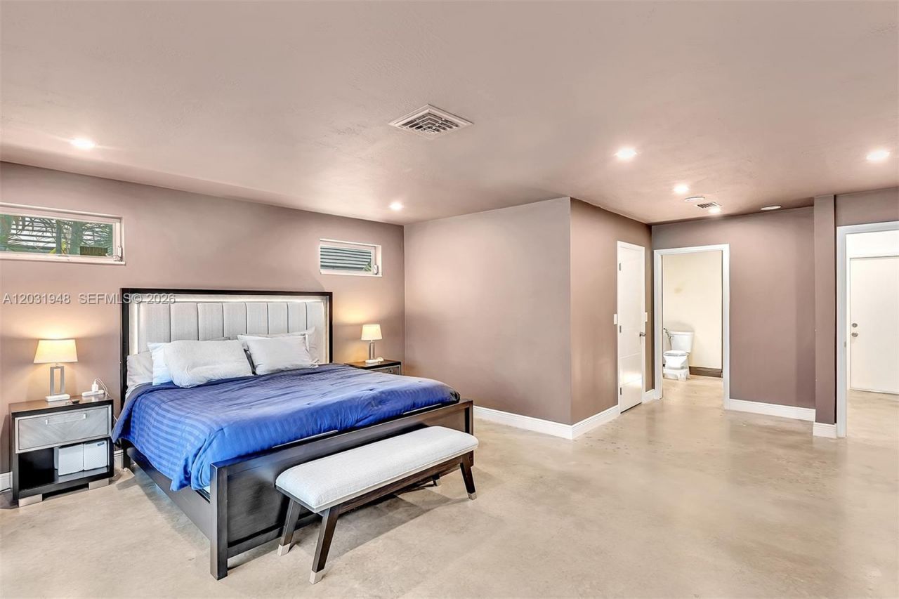 5602 S Travelers Palm Ln , Tamarac, FL 33319 Photo