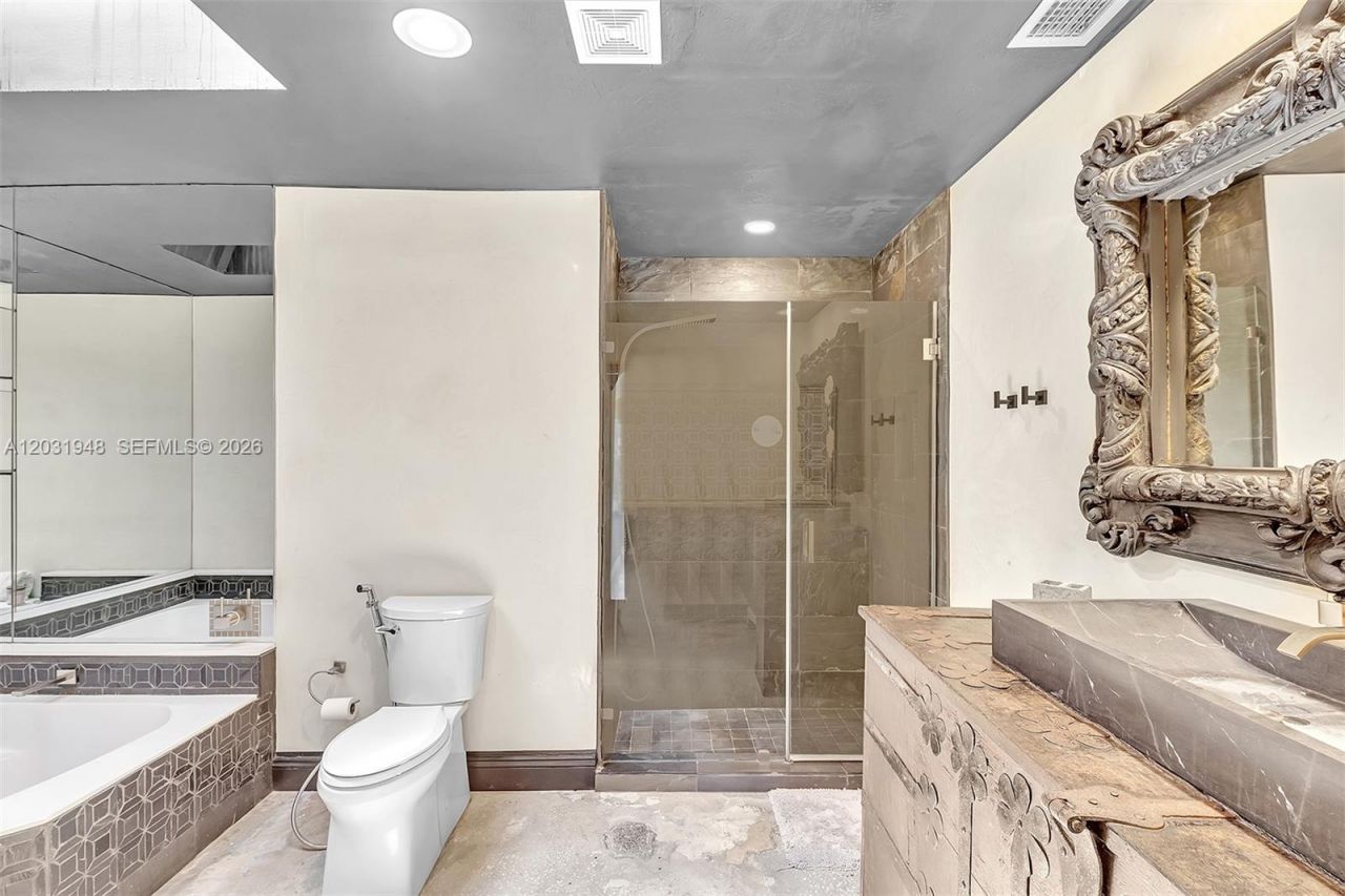 5602 S Travelers Palm Ln , Tamarac, FL 33319 Photo