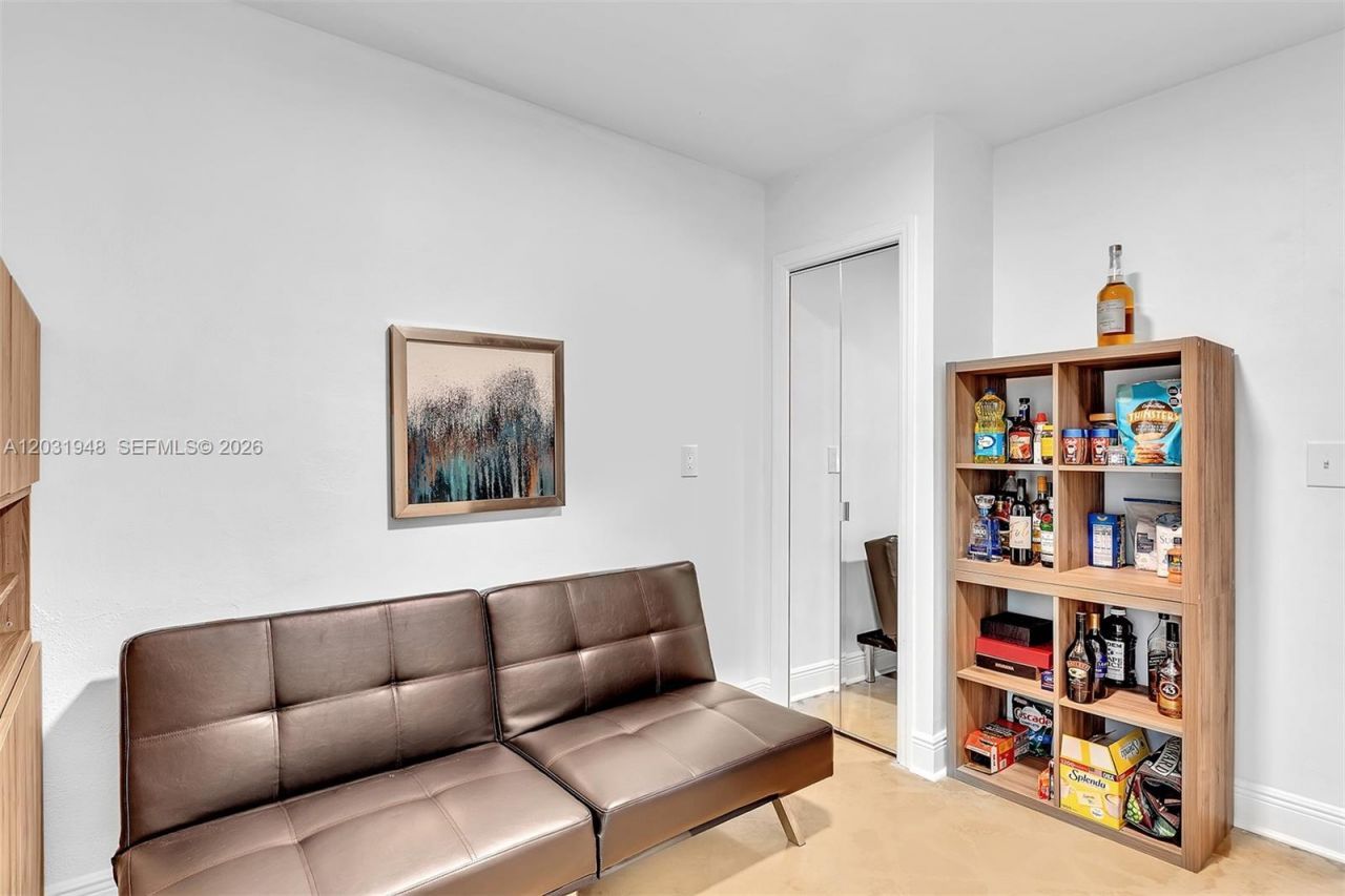 5602 S Travelers Palm Ln , Tamarac, FL 33319 Photo