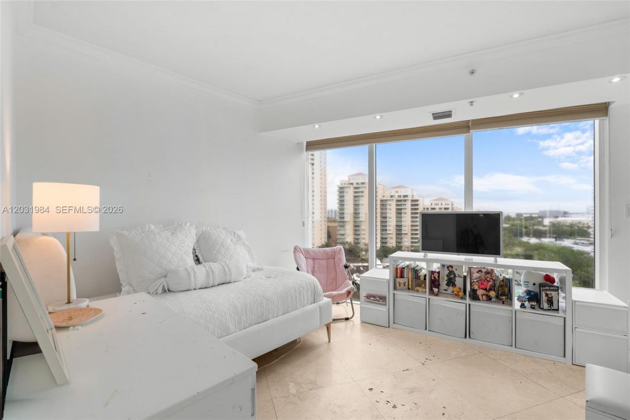 3370 Hidden Bay Dr , Unit 1205, Aventura, FL 33180 Photo