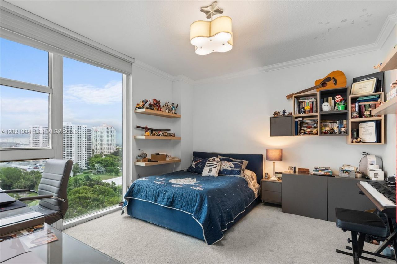 3370 Hidden Bay Dr , Unit 1205, Aventura, FL 33180 Photo