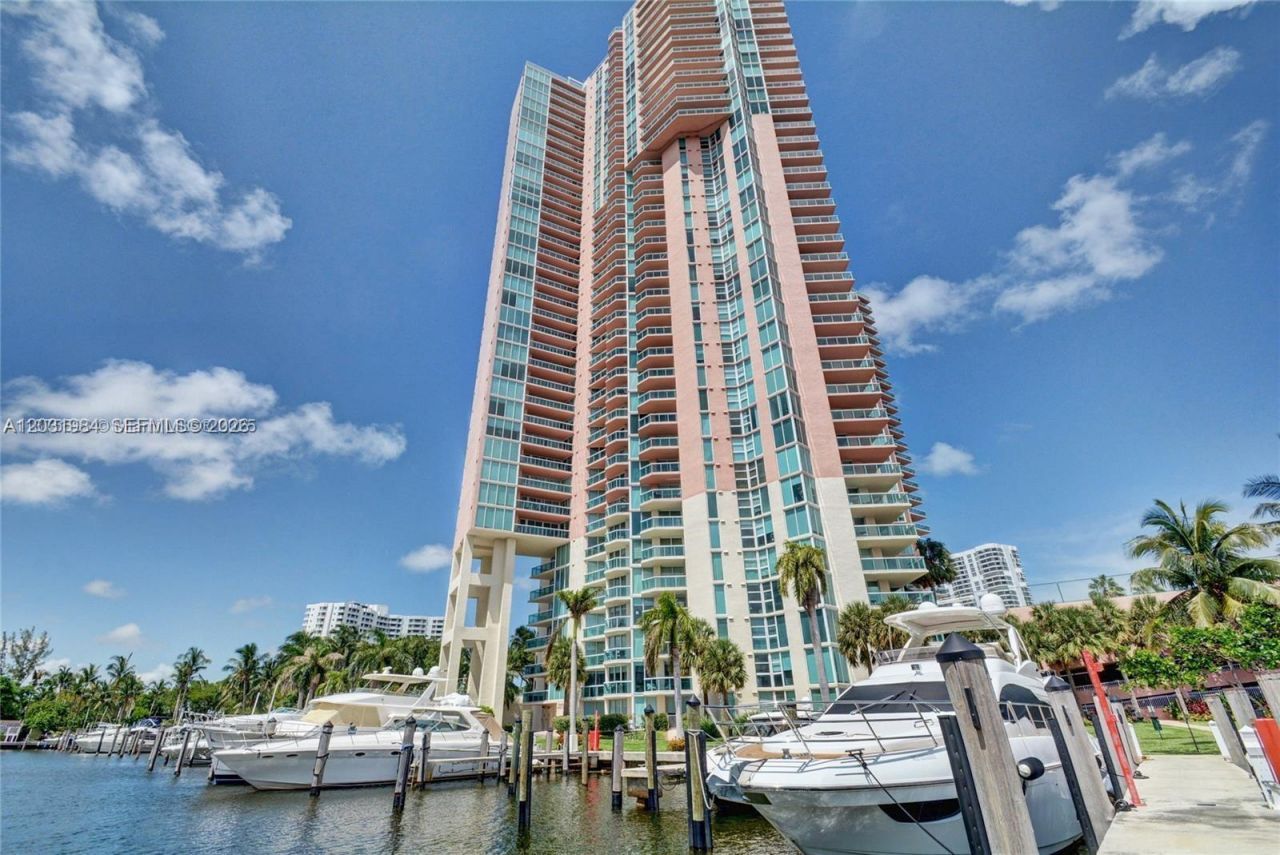 3370 Hidden Bay Dr , Unit 1205, Aventura, FL 33180 Photo