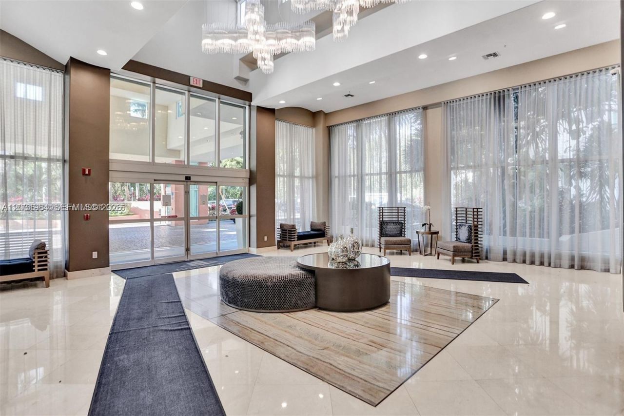 3370 Hidden Bay Dr , Unit 1205, Aventura, FL 33180 Photo