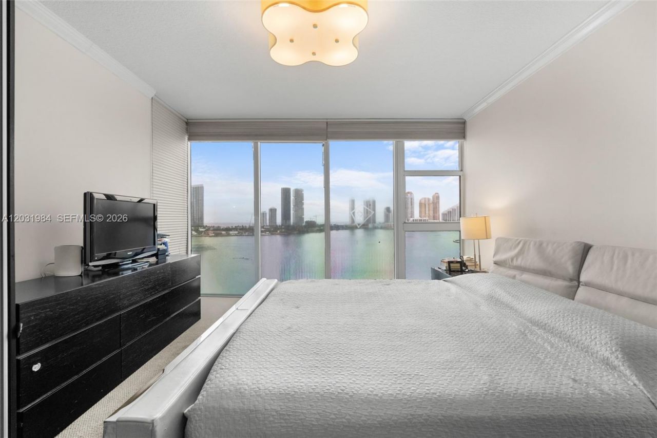 3370 Hidden Bay Dr , Unit 1205, Aventura, FL 33180 Photo